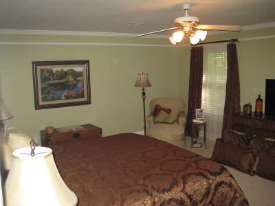 master
                        suite,