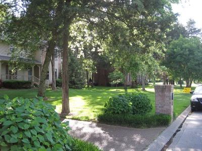 front,
                        from the NE corner